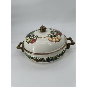 Tabletops Unlimited Kensington Garden Vitroceramic Pot 3 Quart Pot with Lid‎